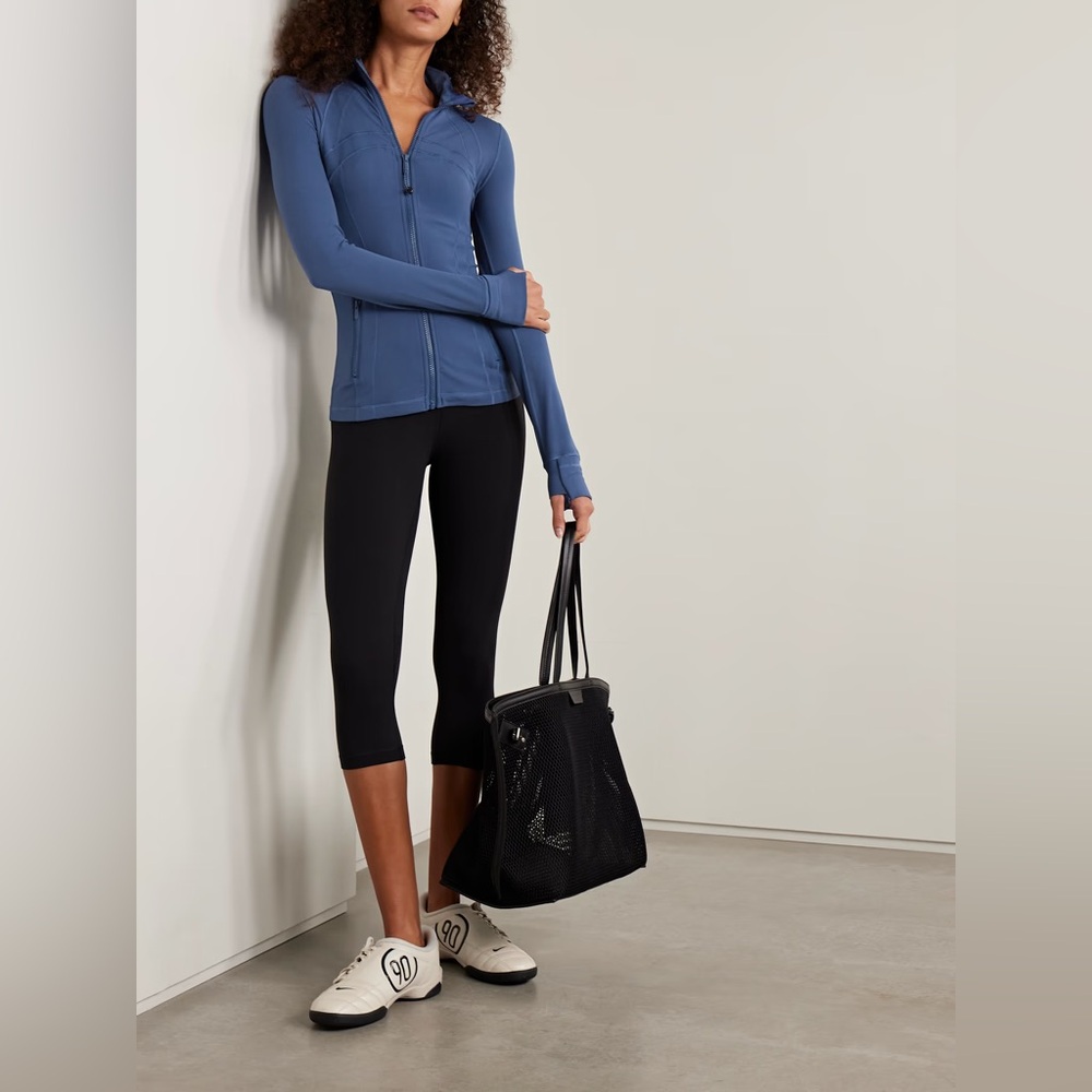 lululemon Define Nulu Jacket Light Blue Full-Zip Performance Jacket Sz 4